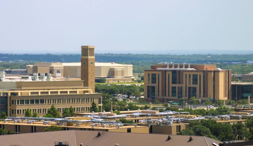 licensed-image (75) Cleveland, TX